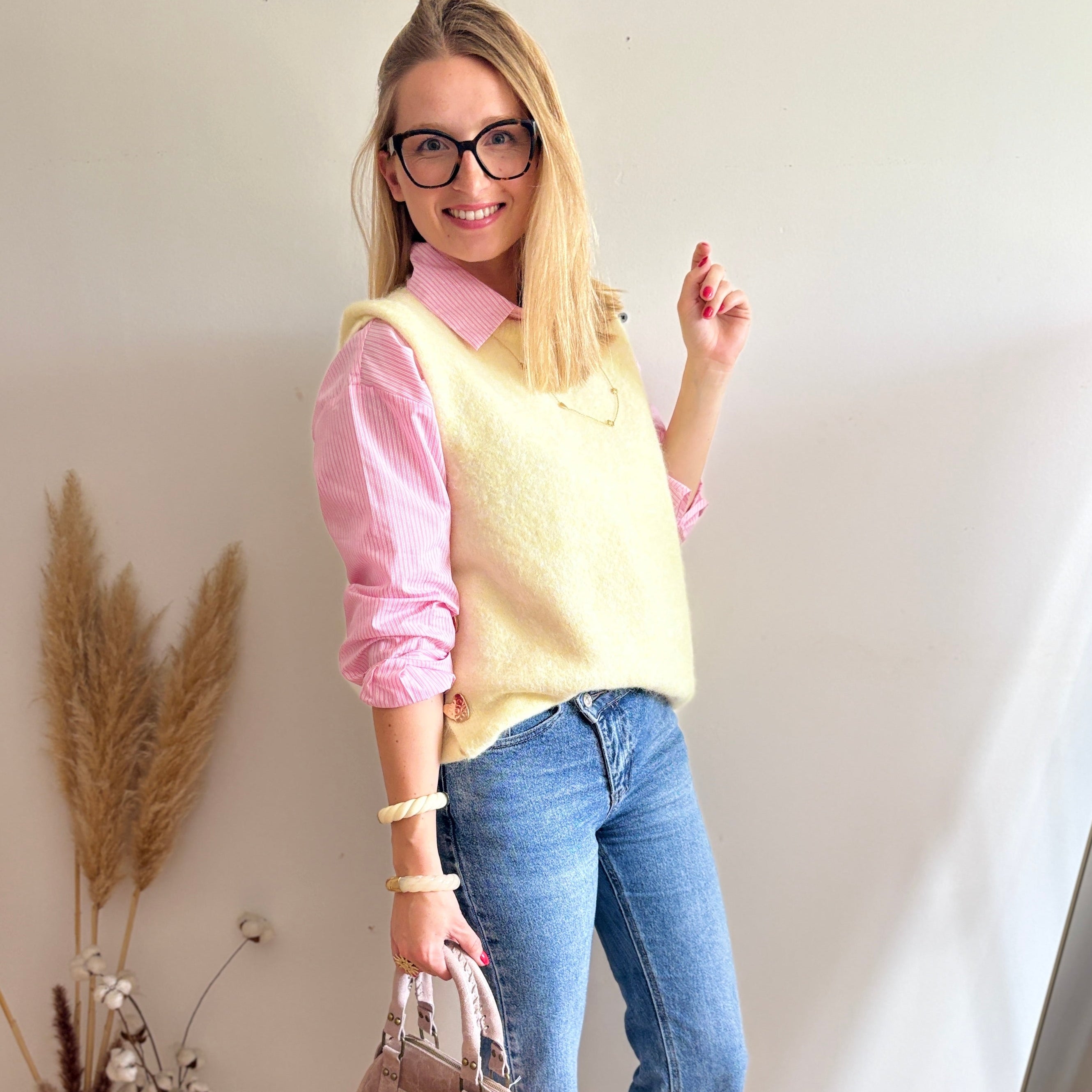Pull Anna Jaune